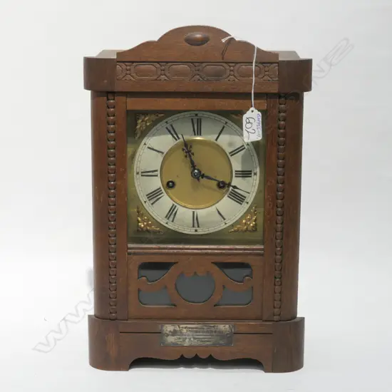 1920's MANTLE CLOCK WITH KEY & PENDULUM