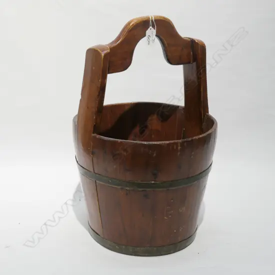 CHINESE WOODEN WATER BUCKET