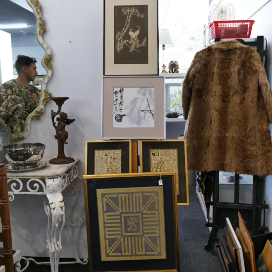 5 PICTURES; 2 SILK, 2 KLIMT PRINTS, ONE OTHER