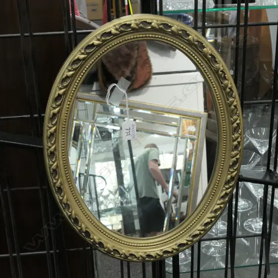VINTAGE OVAL GILT MIRROR 460MM H