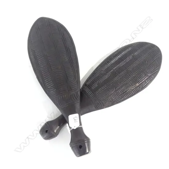 PAIR CARVED WOODEN MAORI HAND CLUB / PATU 420MM L