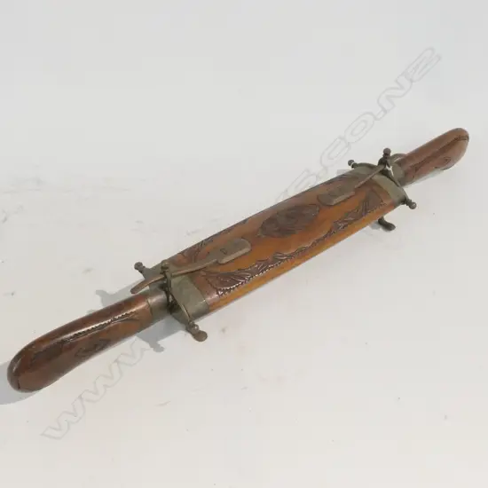 INDIAN CARVING KNIFE AND FORK 460MM L