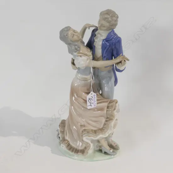 SPANISH TENGRA DANCERS FIGURINE 330MM H