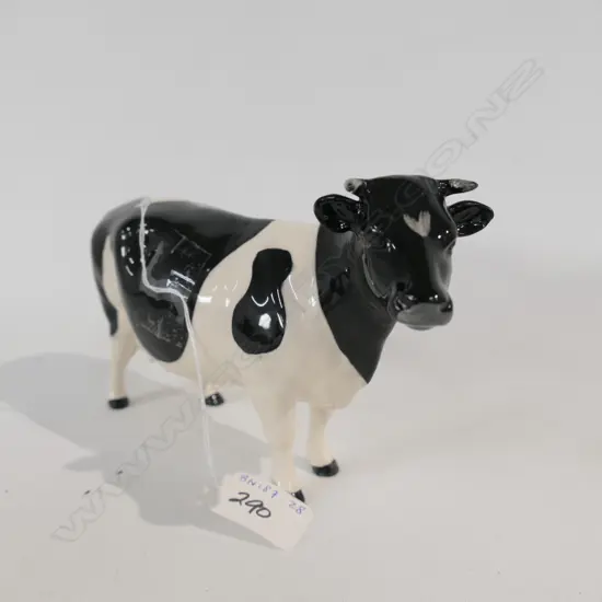 BESWICK FREESIAN COW 1362A 1959/97