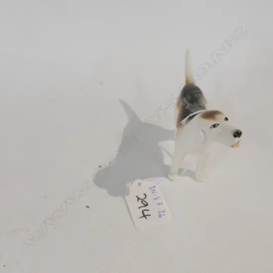 BESWICK FOXHOUND-IST VERSION  941  1941/69