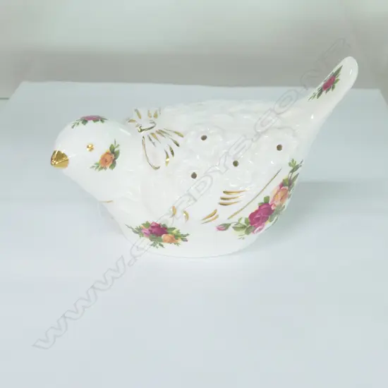 ROYAL ALBERT OLD COUNTRY ROSES BIRD POMANDER