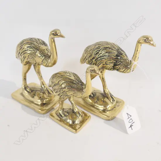 3 EMUS POLISHED TALLEST 130MM H