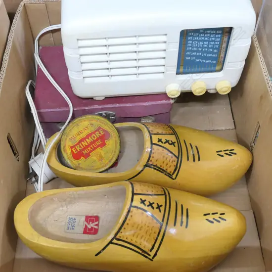 LOT /CLOGS/TINS /VALVES/ BELL RADIO ETC