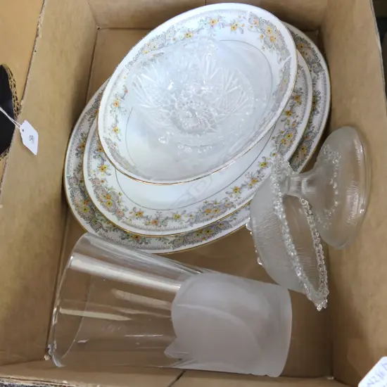 BOT LOT 3 NORITAKE DISHES, VASE ETC