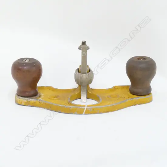 ROUTER STEEL MAKER UNKNOWN