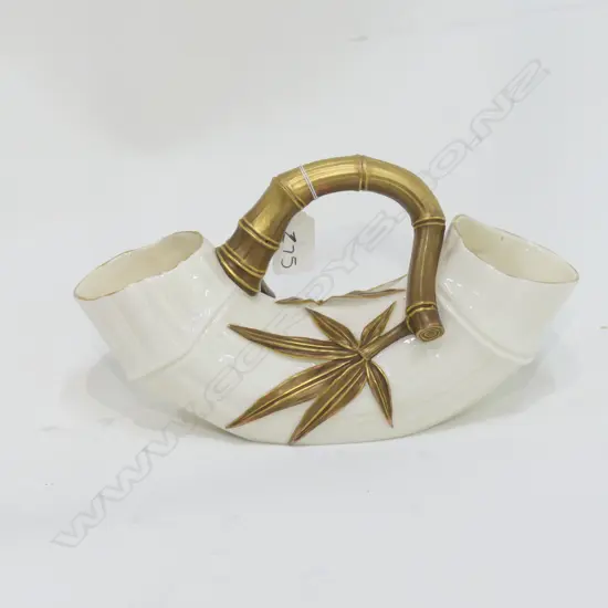 (18134) VICT.WORCESTER BAMBOO VASE  L.275mm