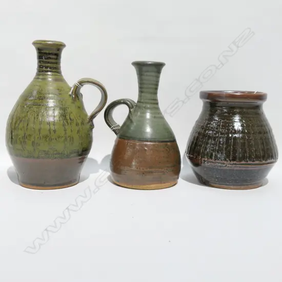 3 PETER STICHBURY ITEMS 2 JUGS & VASE