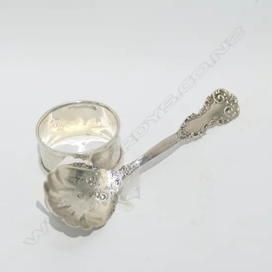 STG SILVER NAPKIN RING + SPOON