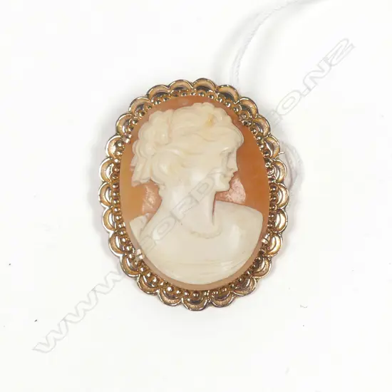 9CT ROSE GOLD AND CAMEO BROOCH