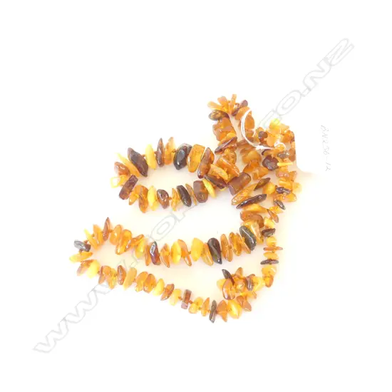 AMBER NECKLACE