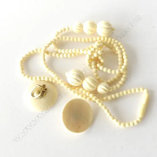 IVORY SATOIR NECKLACE AND EAR CLIPS