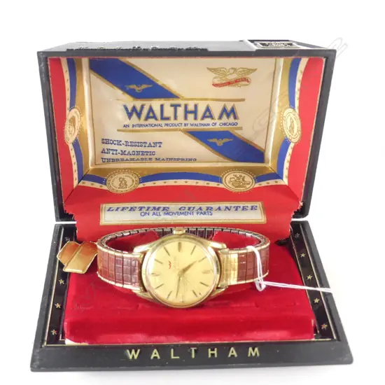 WALTHAM 1960'S/70'S GENTS W/WATCH BOXED