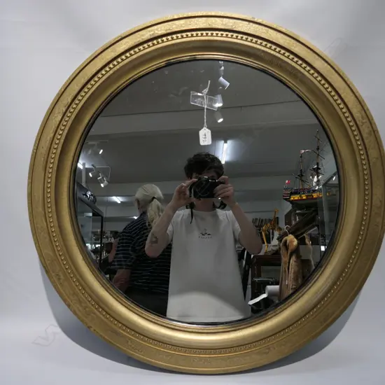 GOLD FRAMED MIRROR 750MM DIA