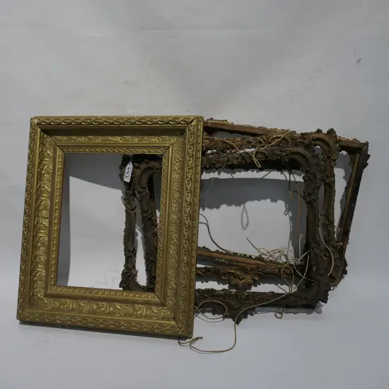 5 GILTWOOD FRAMES H 360 MM