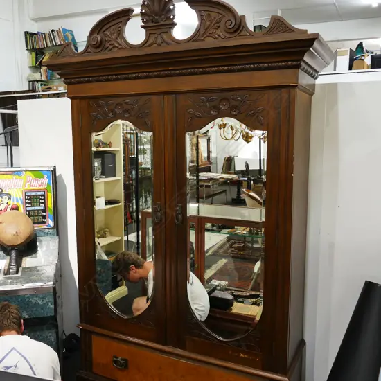 NZ COLONIAL ART NOUVEAU WARDROBE DBLE DOOR