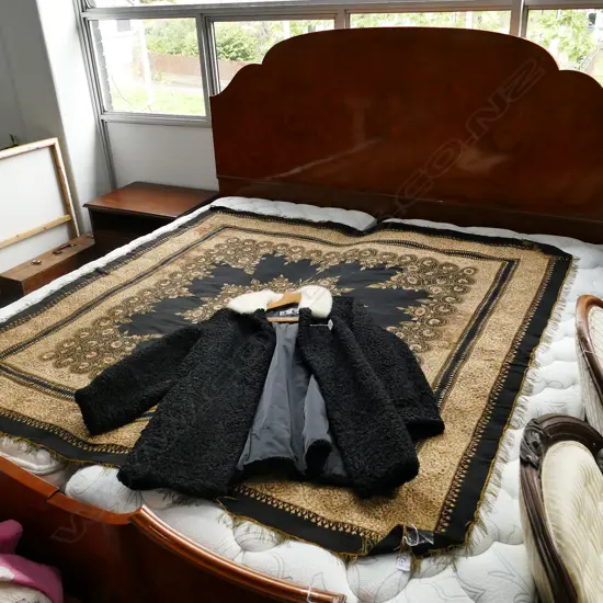 WALNUT SUPERKING SIZE 200 X 210cm ANTIQUE BED WITH TWO SEPARATE SPRUNG  BASES 