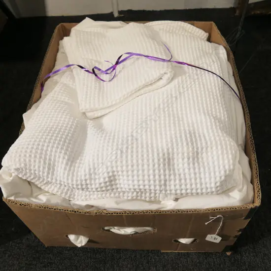 KING SINGLE FEATHER DUVET INNER+ COVER, FITTED SHEET & PILLOW CASE