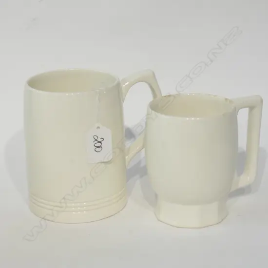 2 KEITH MURRAY WEDGWOOD MUGS WHIE