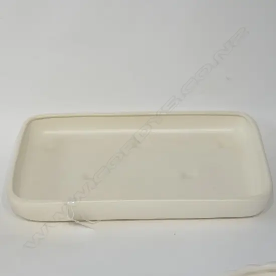 CROWN LYNN WHITE IKEBANA TRAY WHITE #528