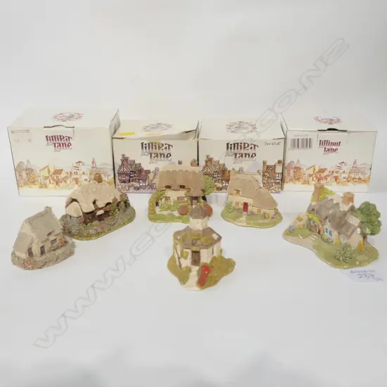 6 PCS LILLIPUT LANE (4 W/ BOXES) 