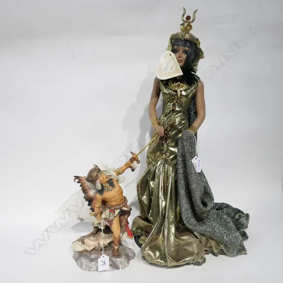 CLEOPATRA DOLL + SPIRIT OF SIOUX (A/F) FRANKLIN MINT PCS 