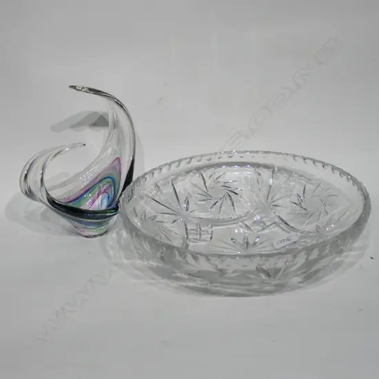 CRYSTAL BOWL, D. 300MM & NZ ART GLASS