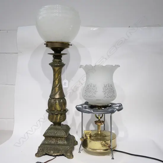 2 BRASS LAMPS, LARGEST BEING H. 645MM
