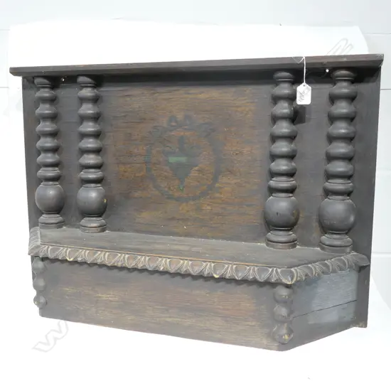 1920'S OAK DISPLAY SHELF / SMALL ALTER