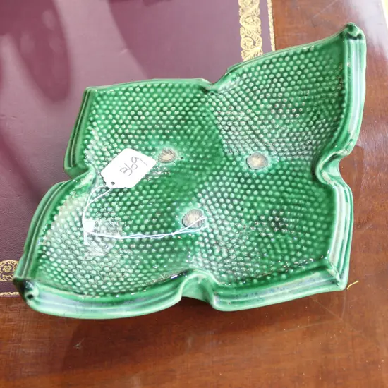 RICHARD PARKER DIAMOND SHAPED GRN POTTERY PLATE