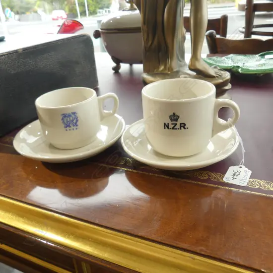2 CUPS NZ NAVY WARDROOM AND NZR BLACK LABEL