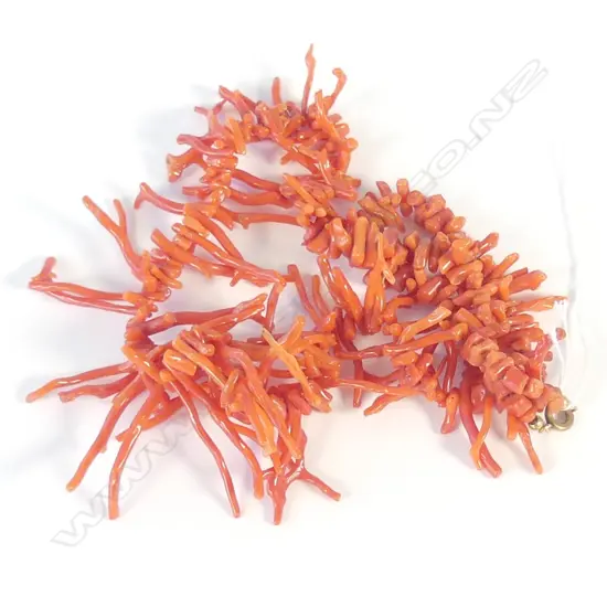 VINTAGE CORAL BRANCH NECKLACE 55 CM