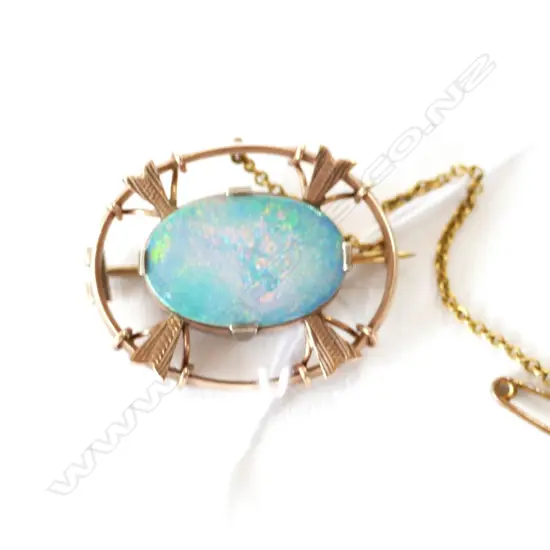 ARTS & CRAFTS 9CT OPAL DOUBLET BROOCH OVAL