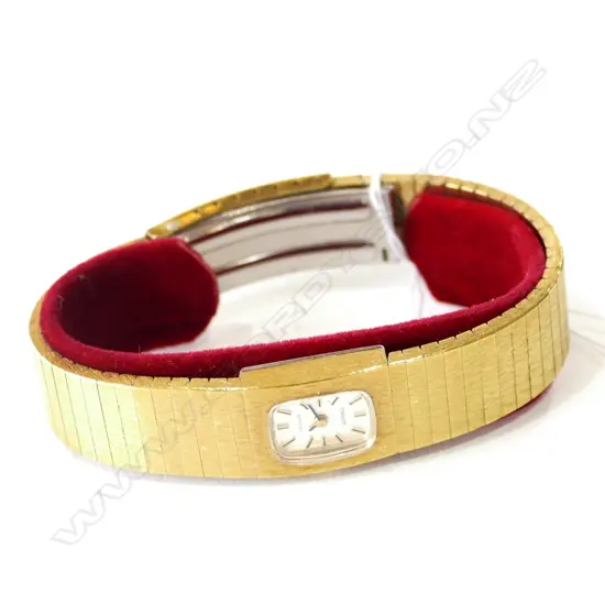 TISSOT 'STYLIST' RETRO VINTAGE LADY'S WRISTWATCH G/P