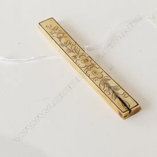 CHINESE CARVED IVORY TOOTH PICK