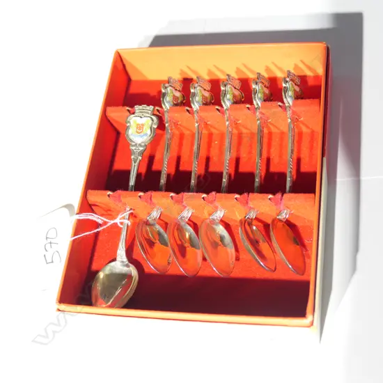 6 BOXED 800 SILVER TEASPOONS