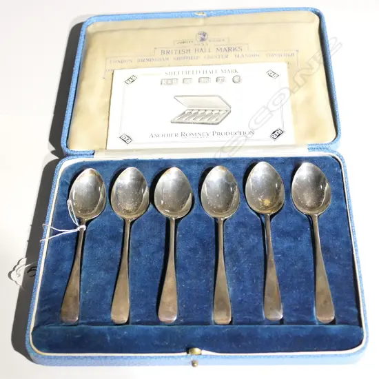 6 CASED STG SILVER TEASPOONS
