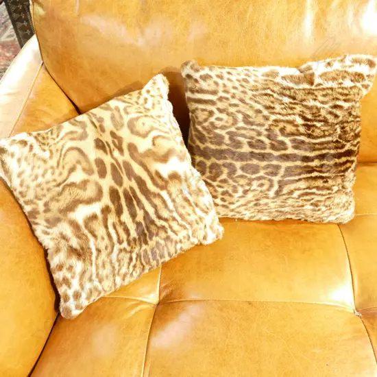 PR OCELOT FUR/SKIN SQUARE CUSHIONS