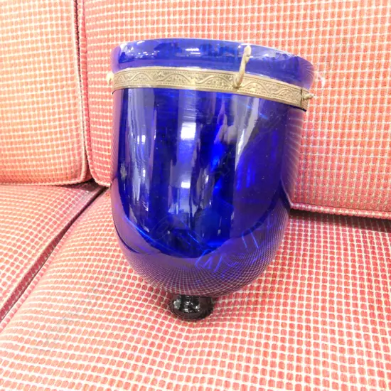 VICTORIAN STYLE BLUE GLASS LIGHT SHADE