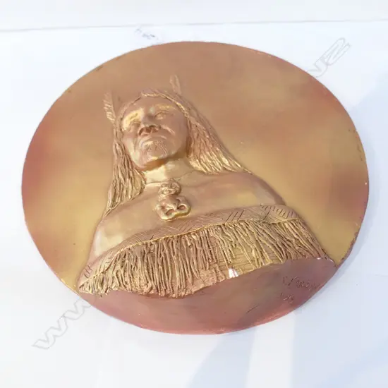 CHALK ART MAORI PLAQUE