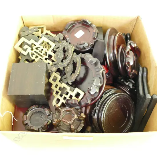 BOX ORIENTAL VASE STANDS + HANDLES