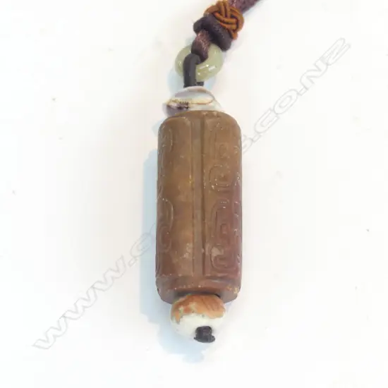 CHINESE OLD JADE FIGURED BEAD