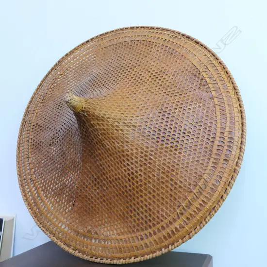 VINTAGE NON BAI THO HAT