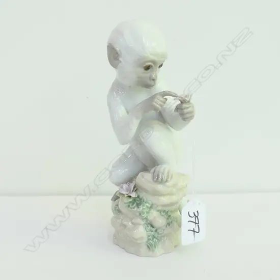 LLADRO ZODIAC COLLECTION - MONKEY