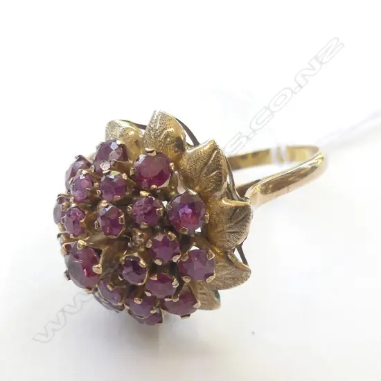 RETRO 14CT GOLD AND RUBY RING