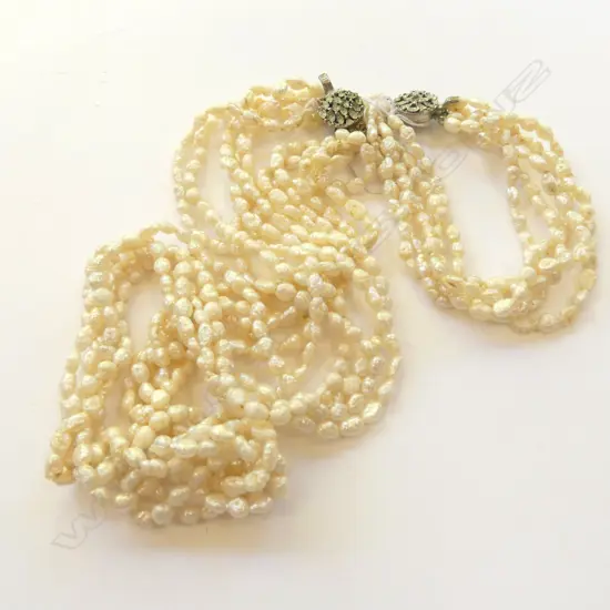 FRESH WATER "RICE" PEARL NECKLACE AND BRACELET
